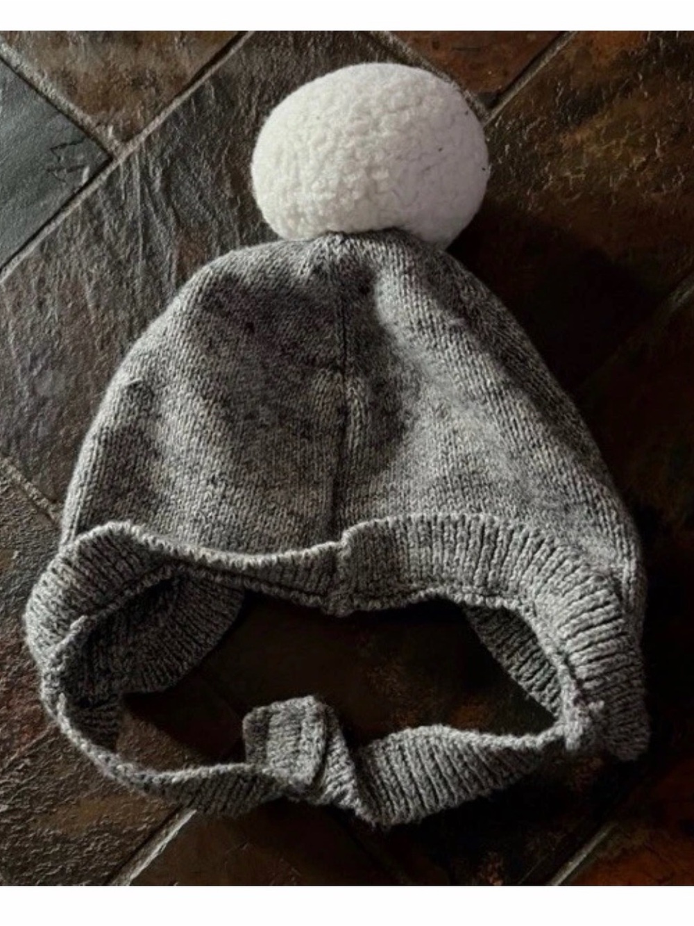 GAP Gray and white Knit baby Pom Pom Hat